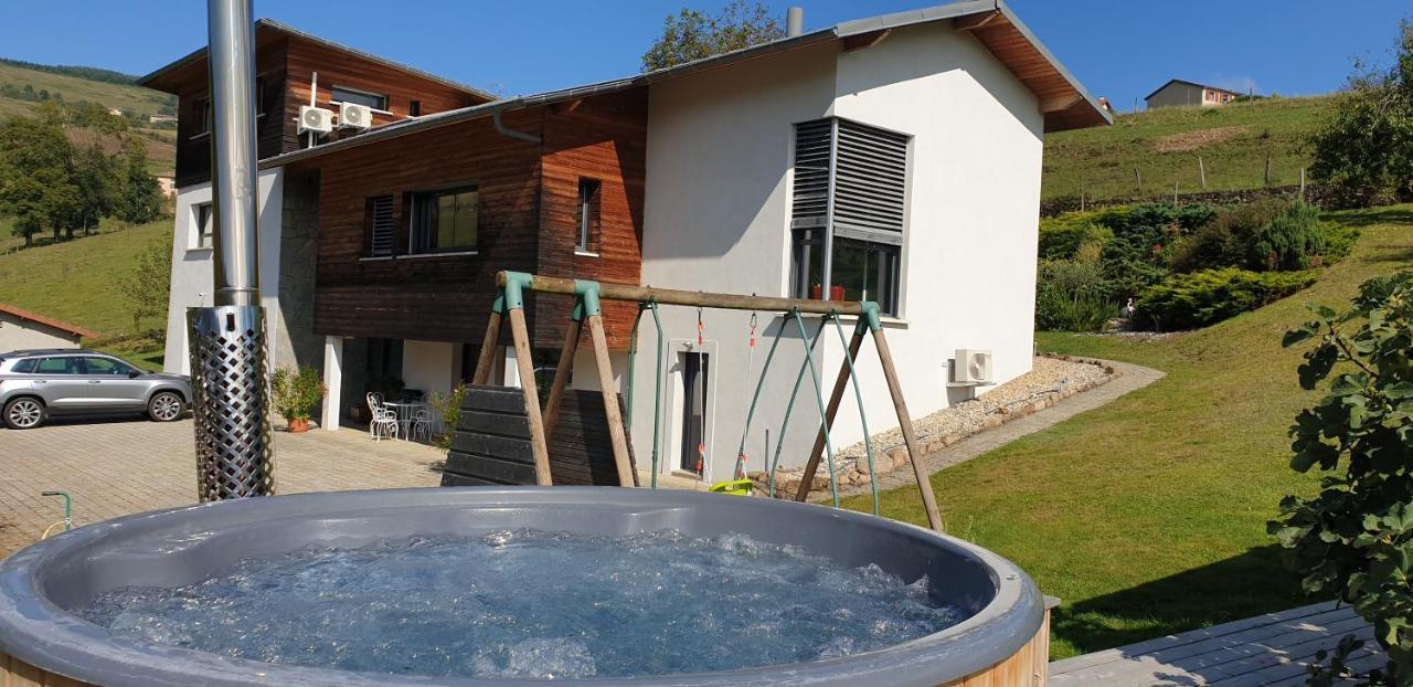 Bed and Breakfast Domaine de la Rue de la Tour à Valsonne Extérieur photo