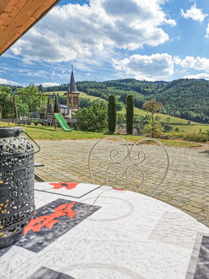 Bed and Breakfast Domaine de la Rue de la Tour à Valsonne Extérieur photo
